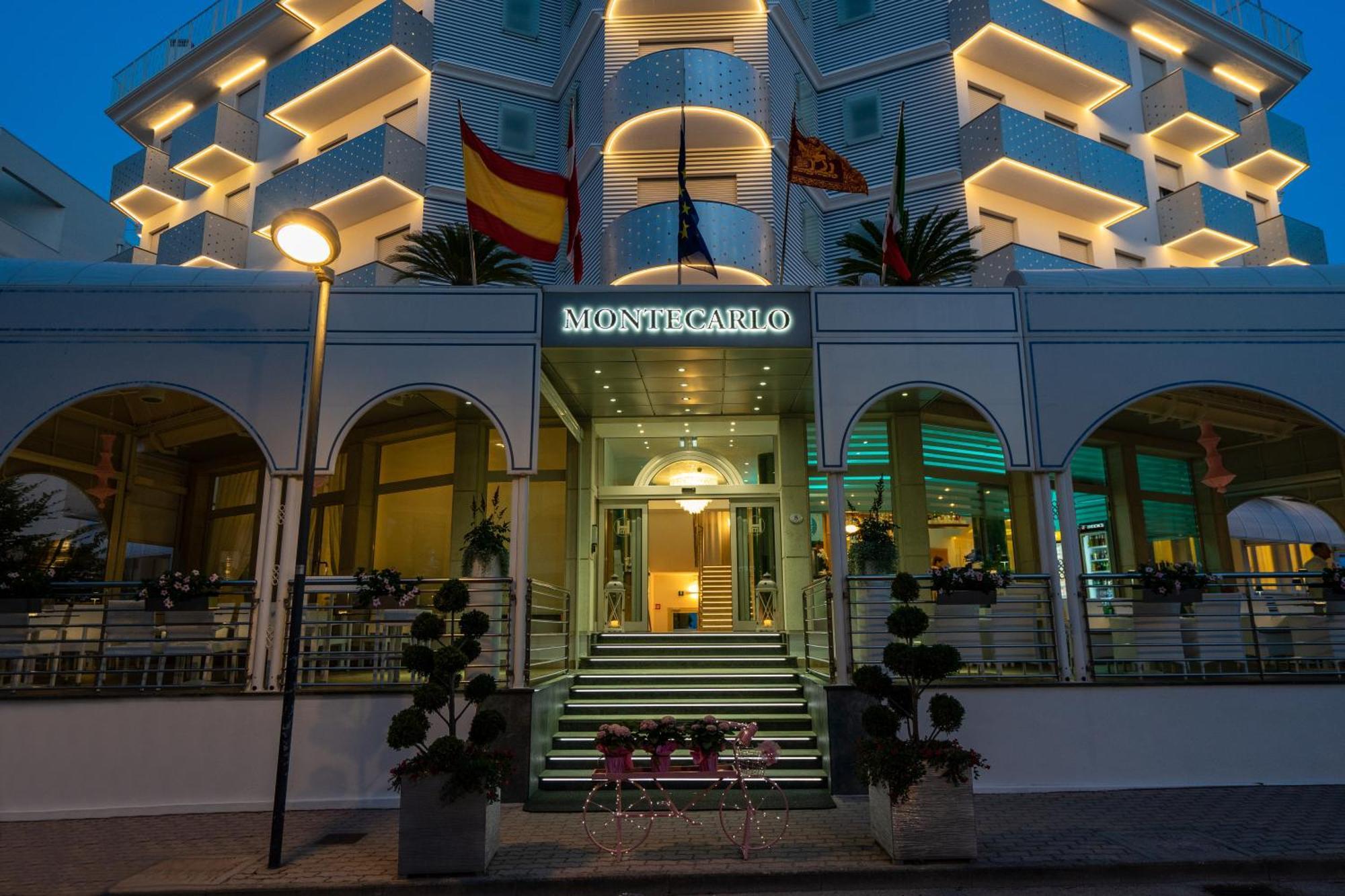 Hotel Montecarlo 3 Stelle Superior Каорле Экстерьер фото